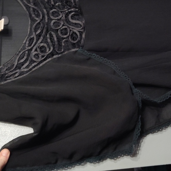 Love notes black sheer shirt with lace neckline size small - Picture 2 of 9